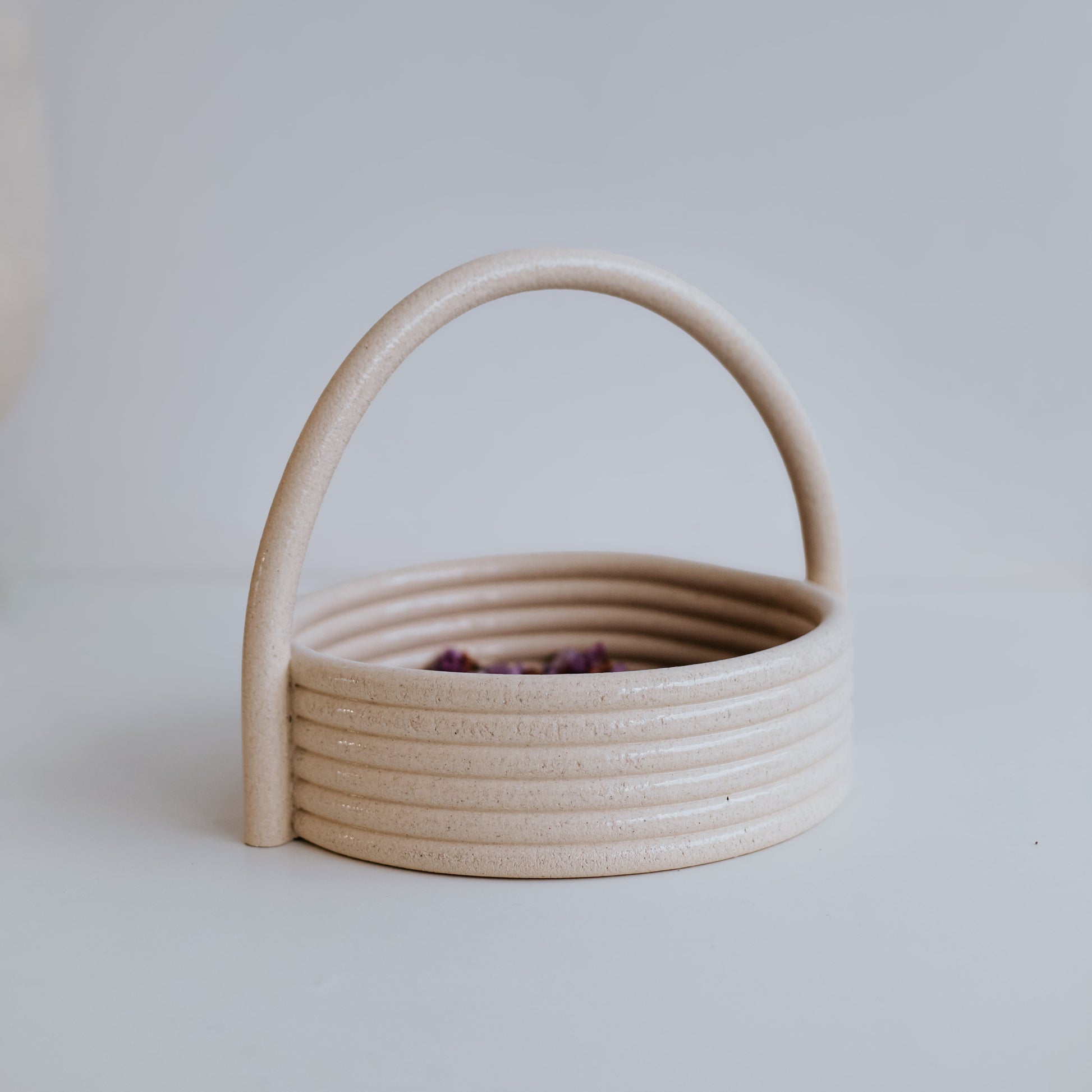 Ursula Ceramica handmade ceramic basket