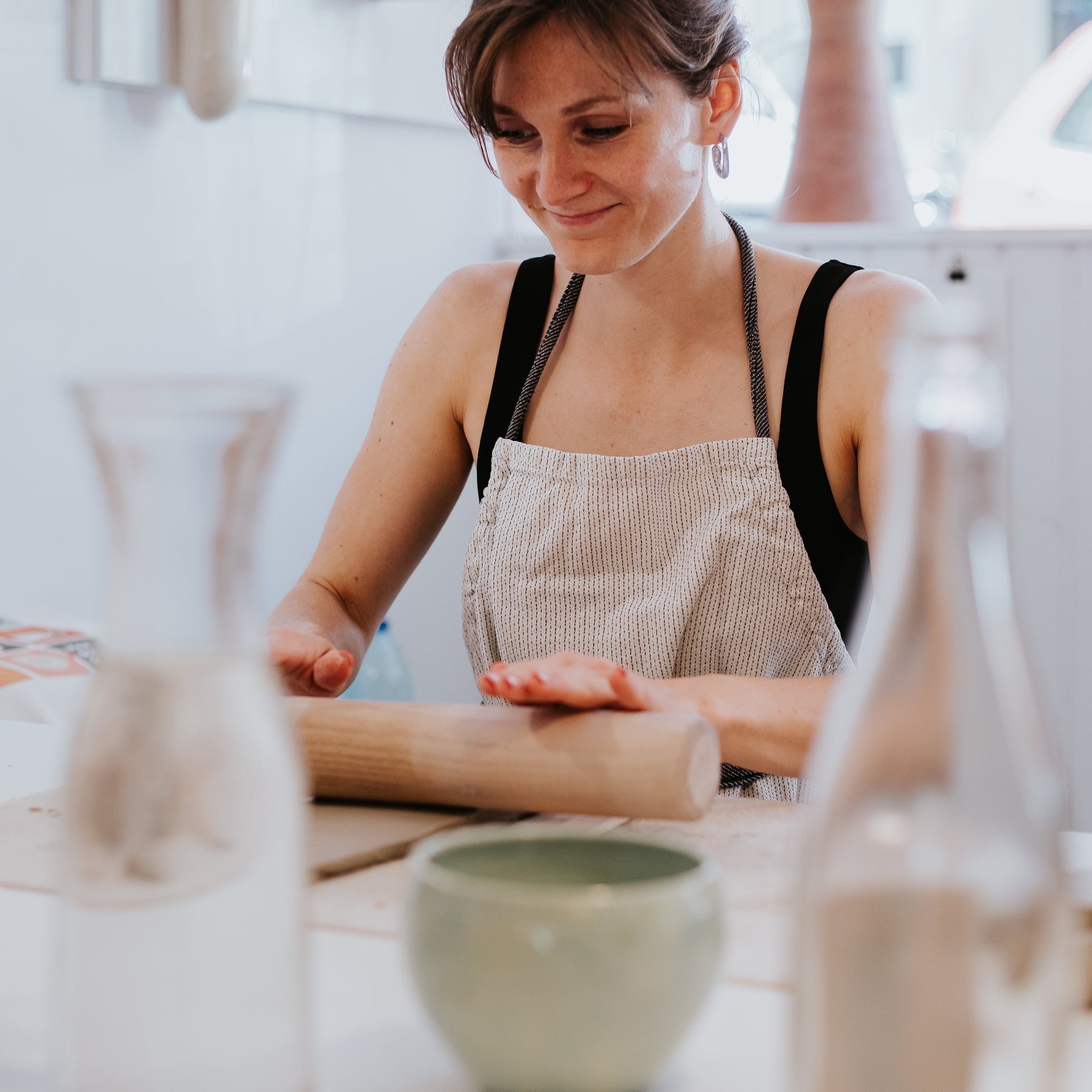 Hand building ceramic workshop lisbon