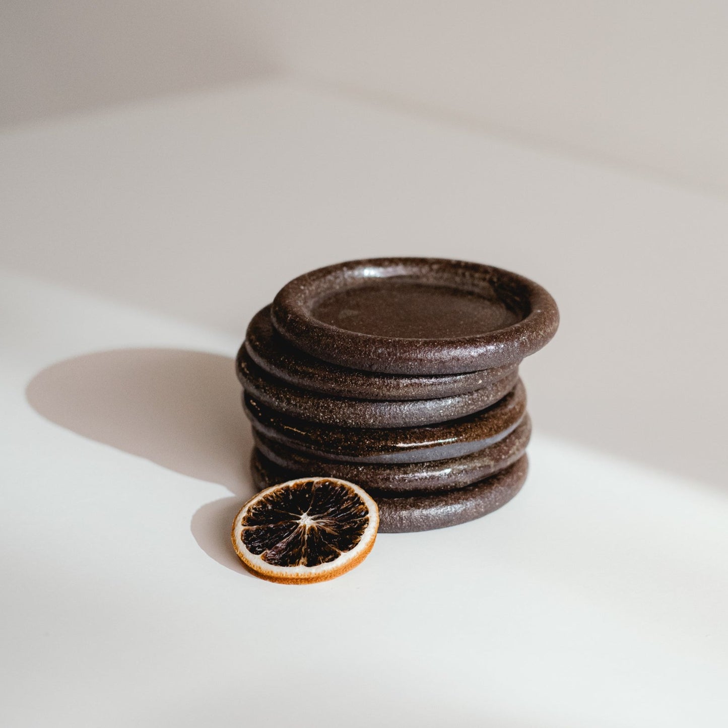 Hoop Ebony Black Small Plate