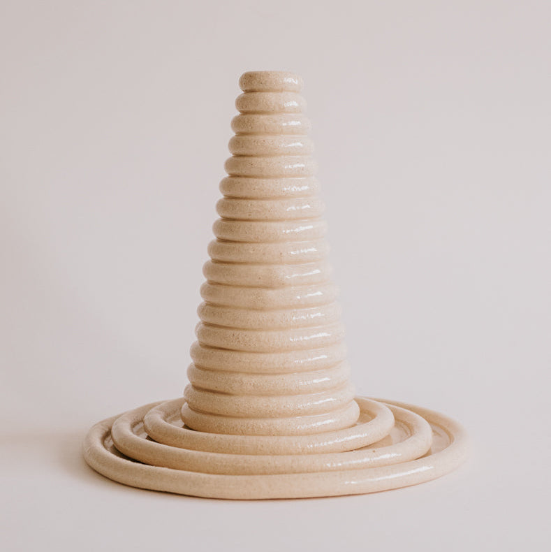 Cake stand with levels